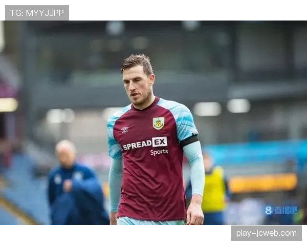 纽卡斯尔联与巴西中场完成续约，违约金条款达1.2亿欧元